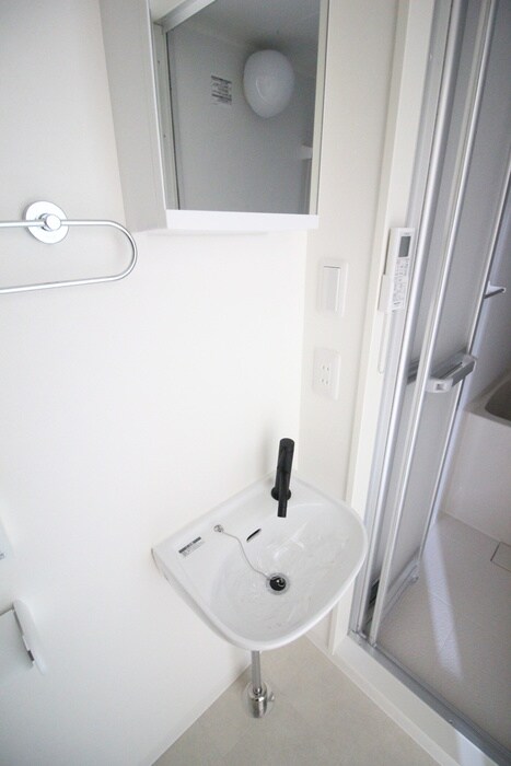 物件内観写真15　(収納)