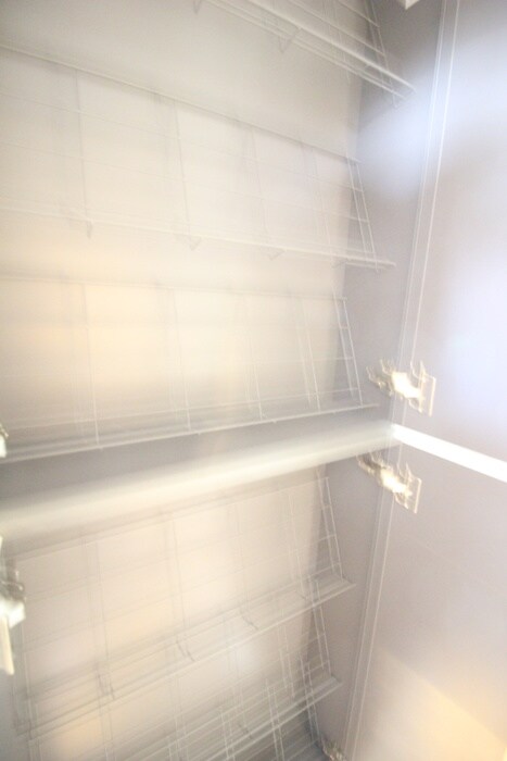 物件内観写真18　(靴箱)