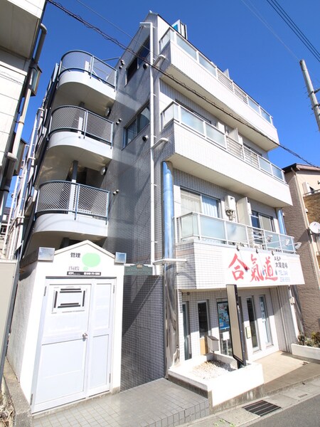 サンヒルズ東川口外観写真