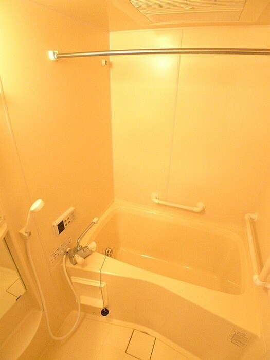 物件内観写真10　(バス／シャワールーム等)