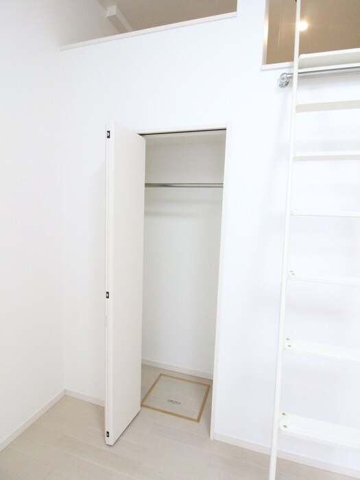 物件内観写真17　(収納)