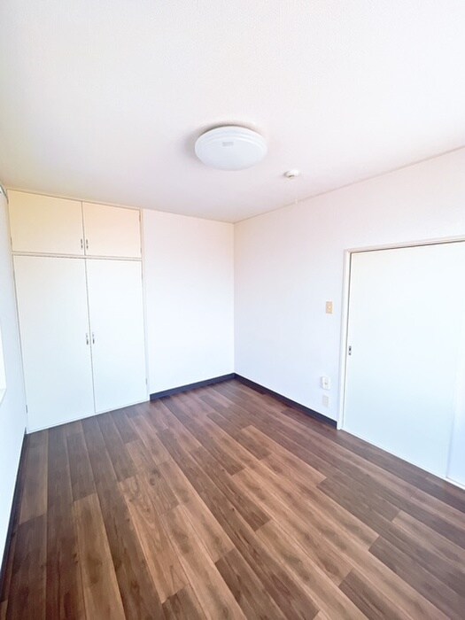 物件内観写真19　(居室)