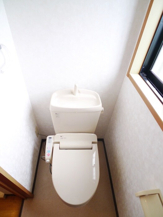 物件内観写真11　(トイレ)