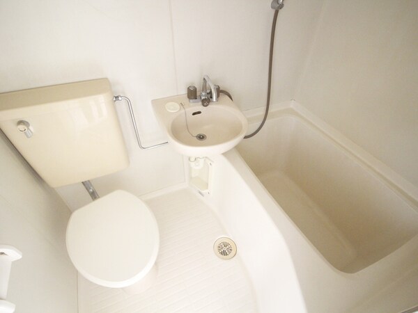 バス／シャワールーム等