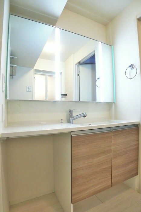 物件内観写真16　(洗面)