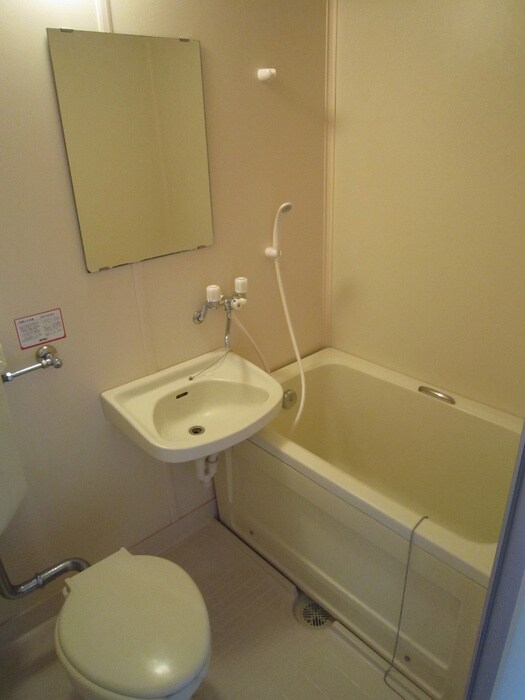 物件内観写真13　(バス／シャワールーム等)