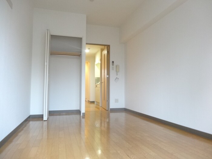 物件内観写真15　(室内からの展望)