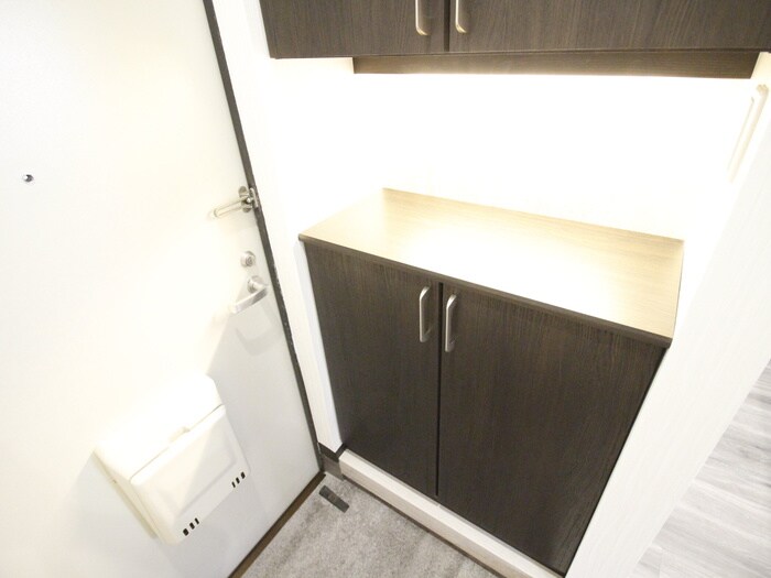 物件内観写真8　(靴箱)