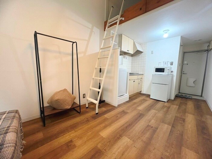 物件内観写真9　(居室)