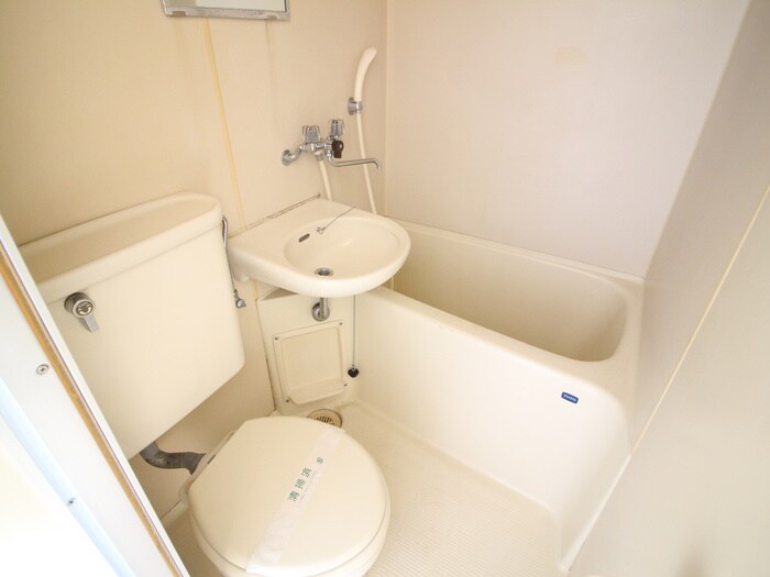 物件内観写真10　(バス／シャワールーム等)