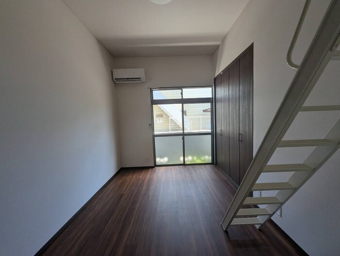 物件内観写真7　(居室)