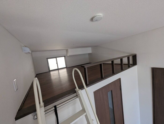 物件内観写真11　(ロフト)