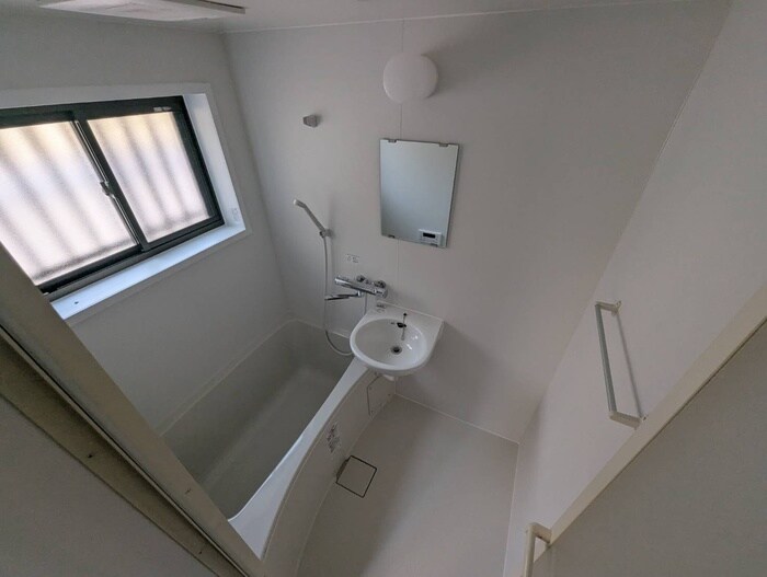 物件内観写真12　(バス／シャワールーム等)