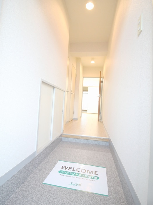 物件内観写真19　(玄関)