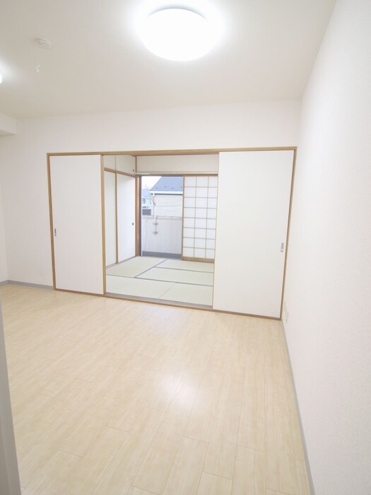 物件内観写真20　(居室)