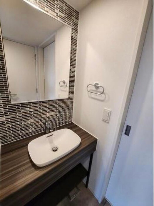 物件内観写真11　(洗面)