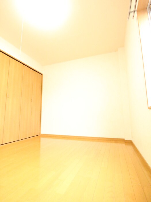 物件内観写真6　(居室)