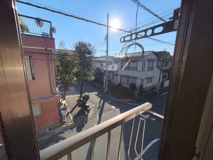 物件内観写真22　(室内からの展望)