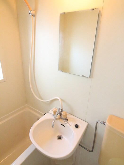 物件内観写真10　(玄関)