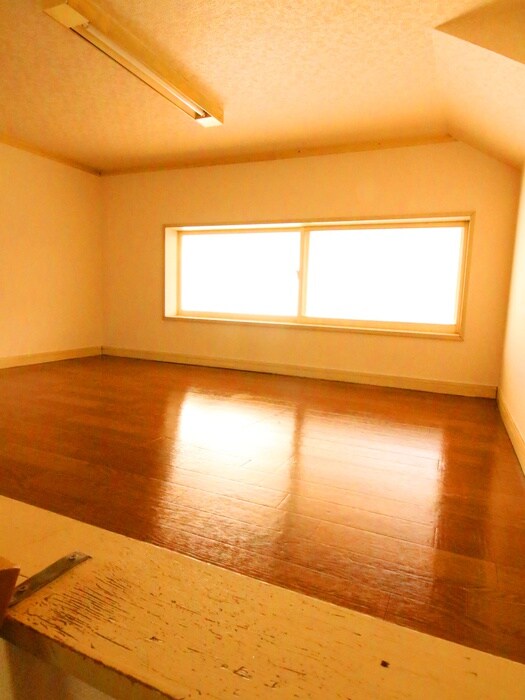 物件内観写真12　(ロフト)