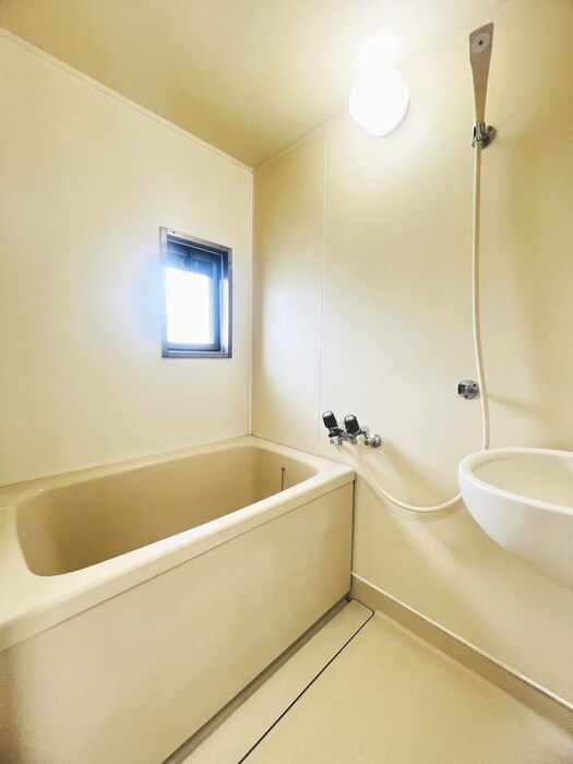 物件内観写真10　(バス／シャワールーム等)