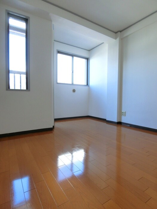 物件内観写真6　(居室)