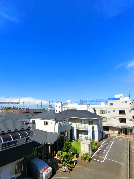 物件内観写真17　(室内からの展望)