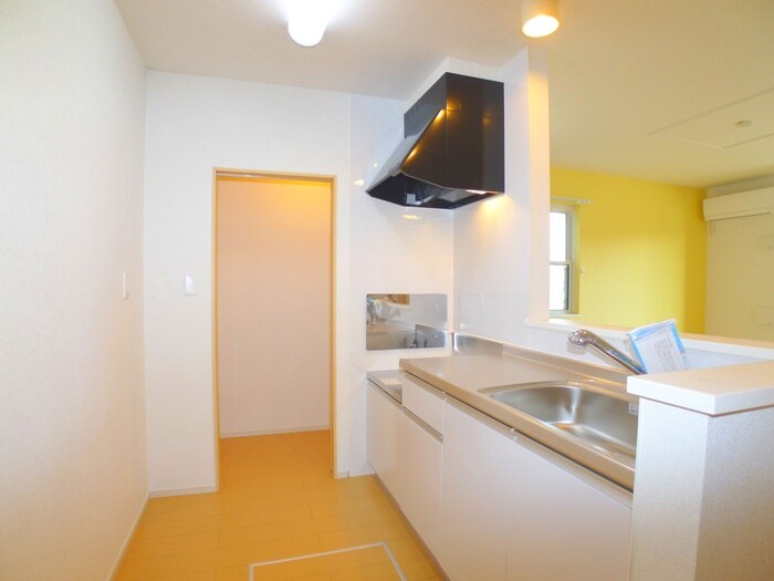 物件内観写真11　(キッチン)