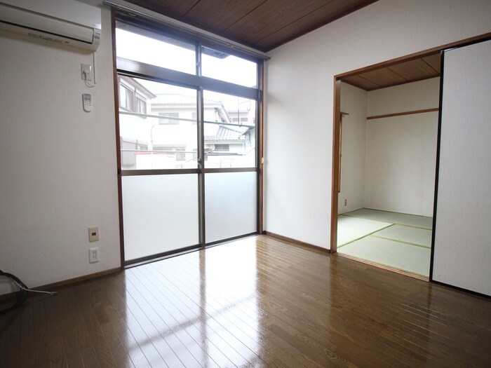 物件内観写真8　(居室)