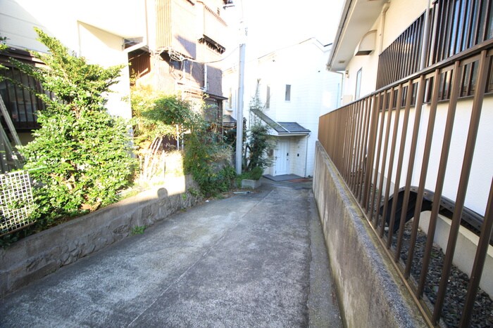 物件外観写真5　(周辺環境)