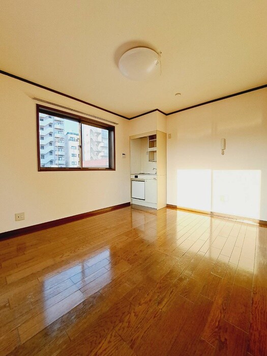 物件内観写真10　(居室)