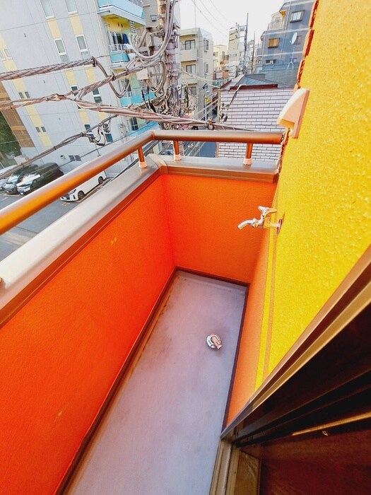 物件内観写真16　(洗濯機置場)