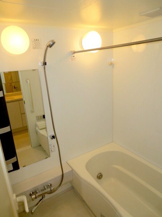 物件内観写真11　(バス／シャワールーム等)