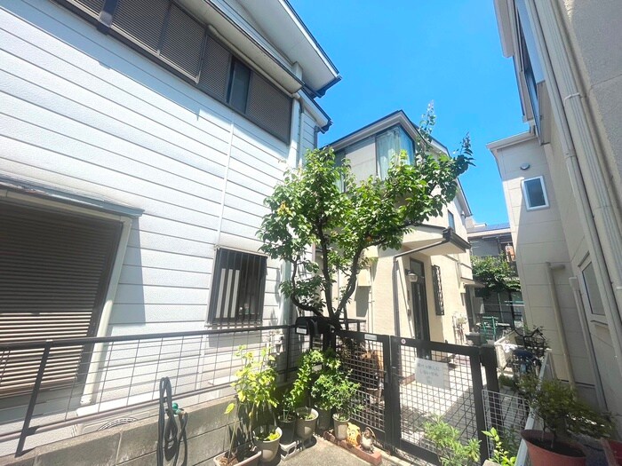 物件外観写真3　(外観写真)