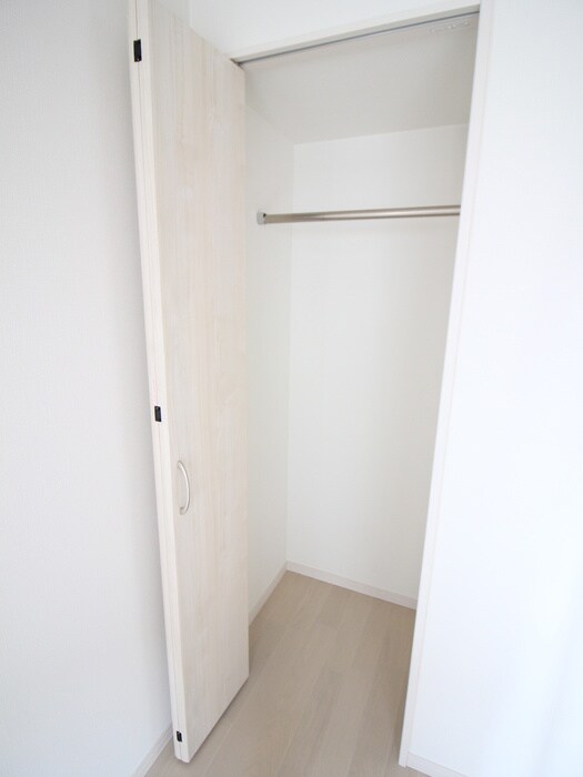 物件内観写真21　(収納)