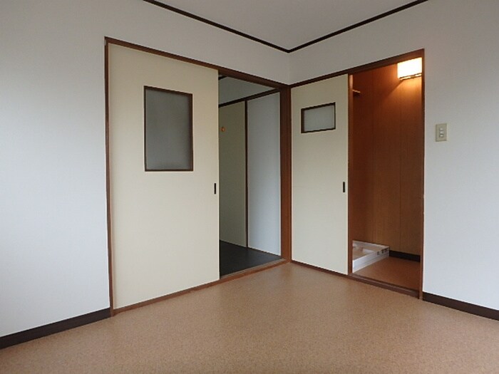 物件内観写真11　(居室)