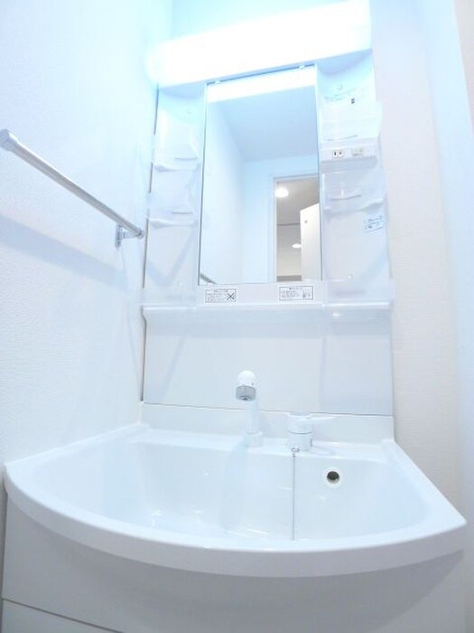 物件内観写真12　(洗面)