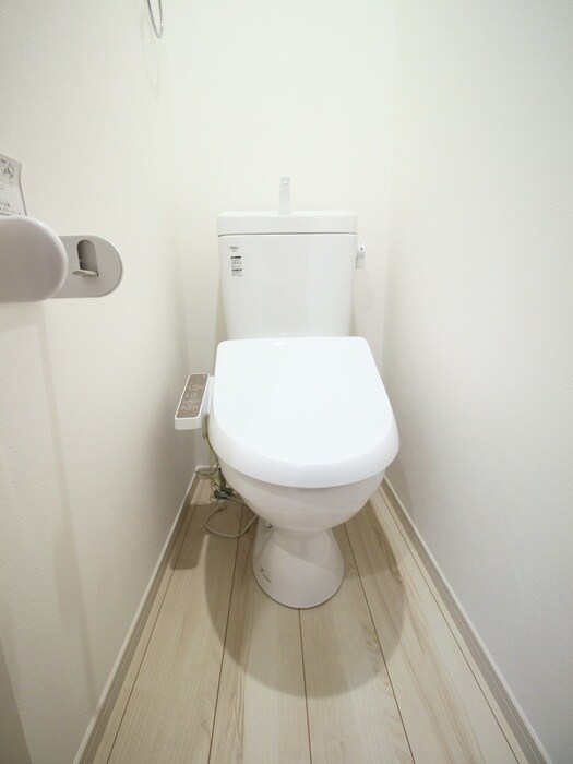 物件内観写真15　(トイレ)