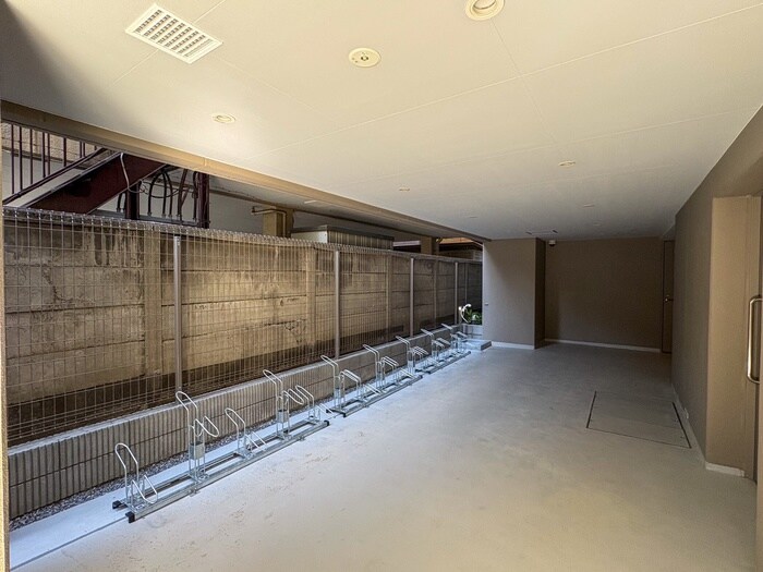 物件外観写真4　(建物設備)