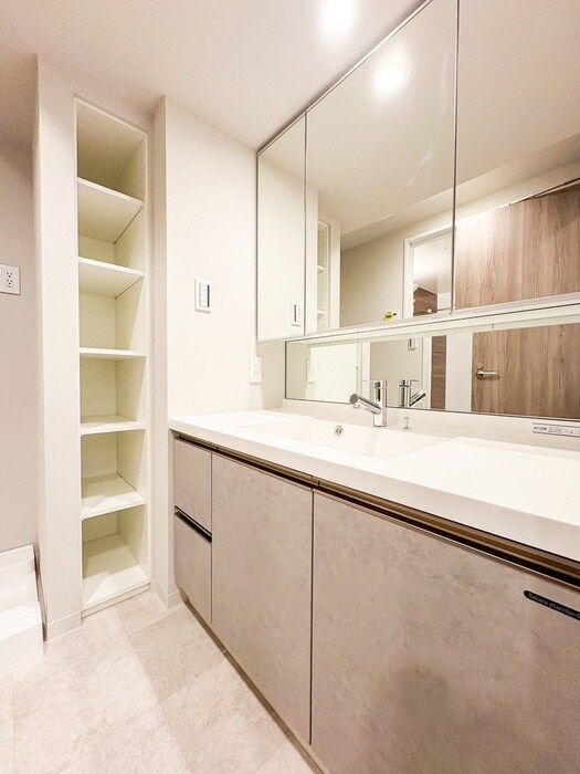 物件内観写真16　(洗面)