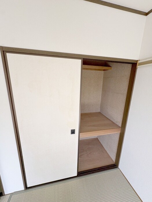 物件内観写真10　(収納)