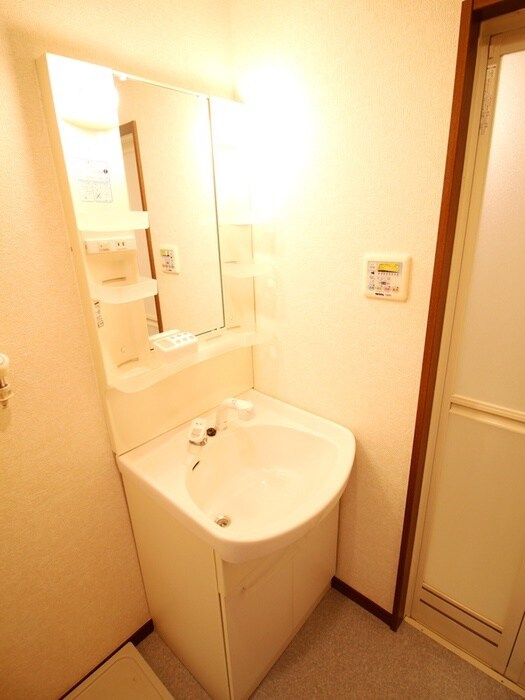 物件内観写真11　(洗面)