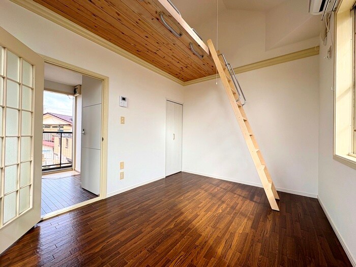 物件内観写真7　(居室)