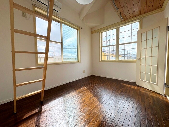 物件内観写真8　(居室)