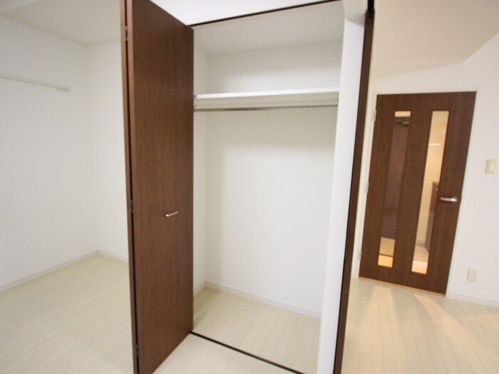 物件内観写真9　(収納)