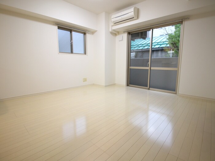 物件内観写真19　(居室)