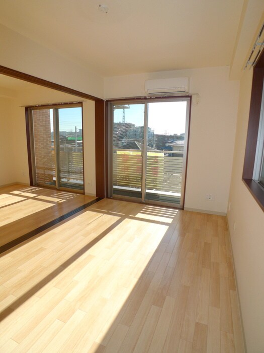 物件内観写真17　(居室)