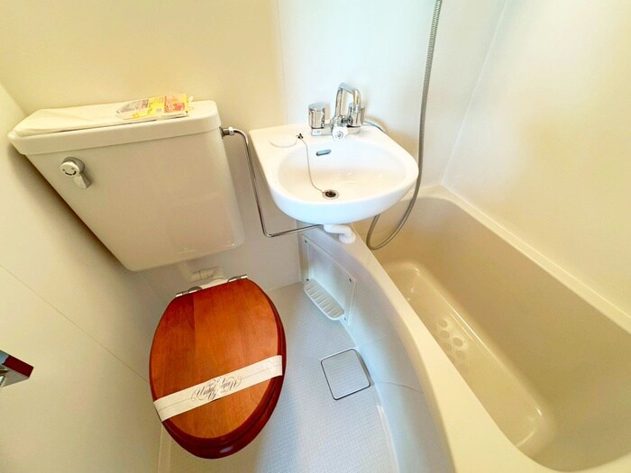 物件内観写真11　(バス／シャワールーム等)