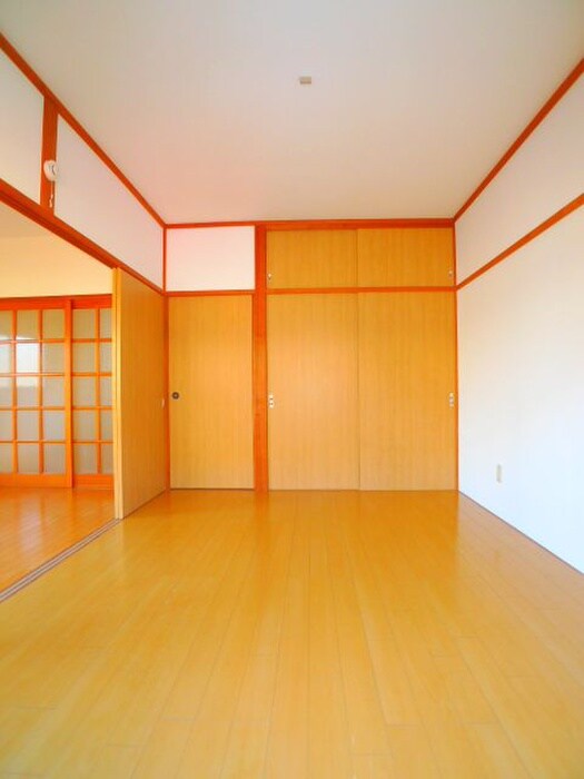 物件内観写真6　(居室)