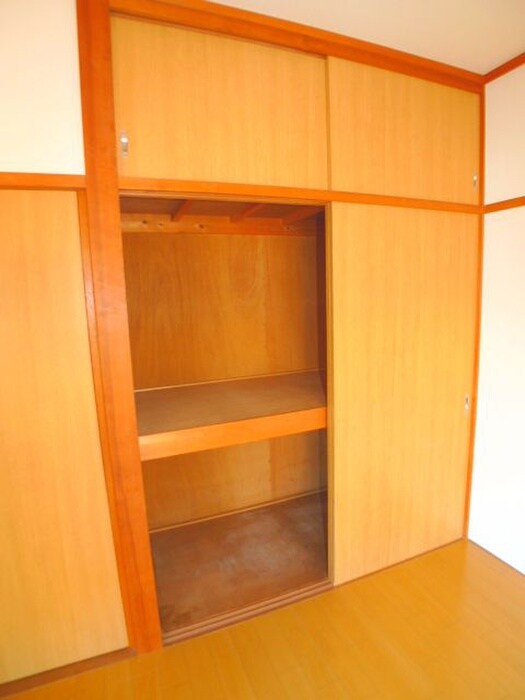 物件内観写真7　(収納)
